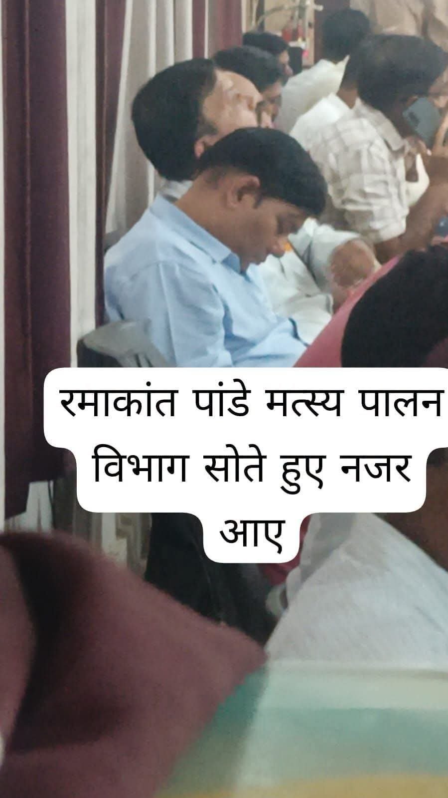 लम्भुआ तहसील में संपूर्ण समाधान दिवस: सीडीओ विनय कुमार सिंह ने शिकायतों को गंभीरता से सुना, कुछ कर्मचारियों की कार्यशैली बनी चर्चा का विषय*
